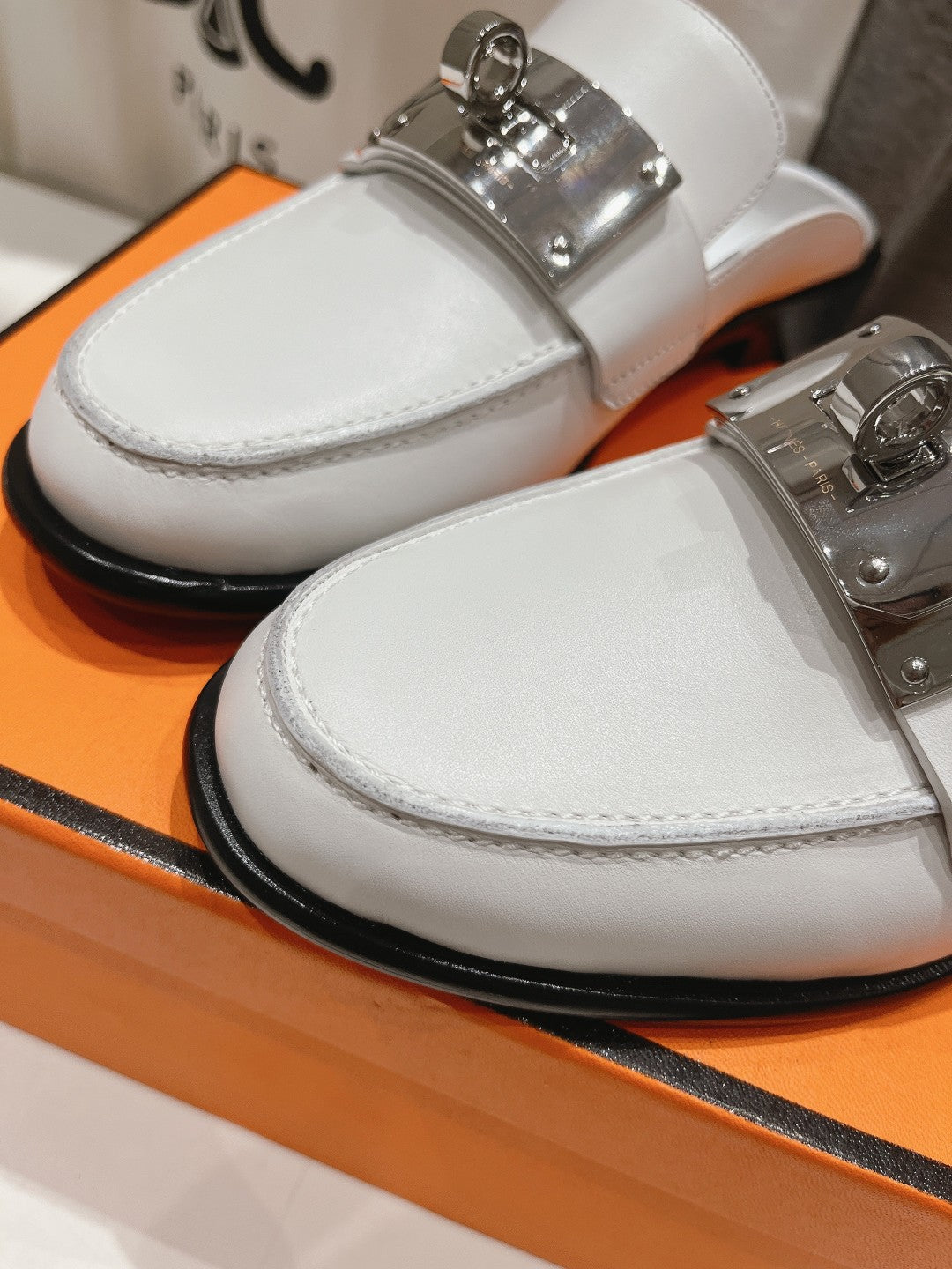 IOTA MULE WHITE CALFSKIN、mysite、Cacoeks