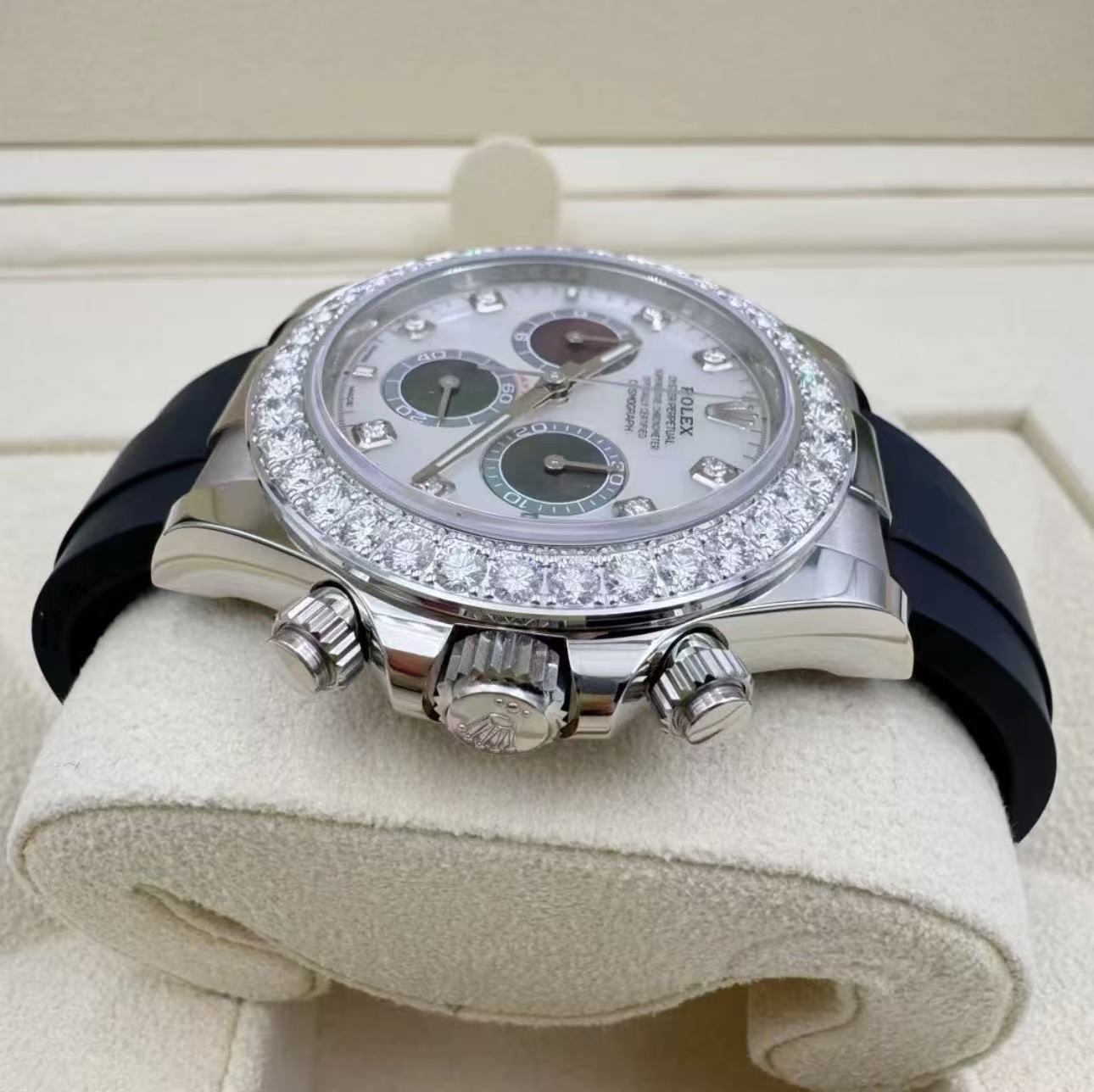 RolexCosmograph Daytona Oyster, 40 mm, white gold and diamonds Super Clone Swiss Watch Ref M126589RBR-0001 4131 Swiss Movement