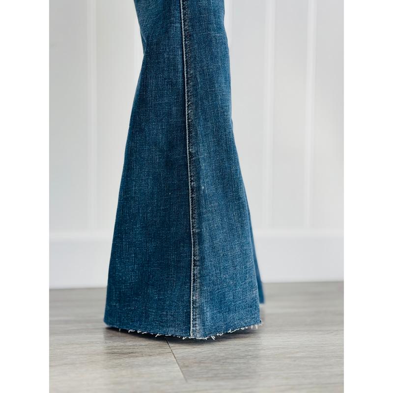 Judy Blue Supernatural Tummy Control Jeans (Reg. and Plus) 4