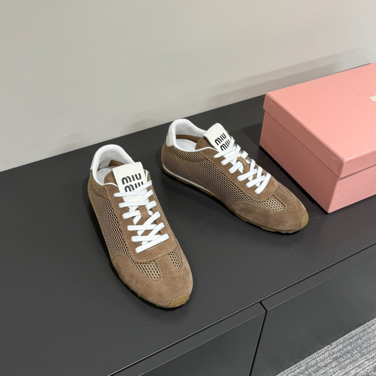 RETRO SNEAKERS IN COFFEE BROWN MESH AND SUEDE、mysite、Cacoeks