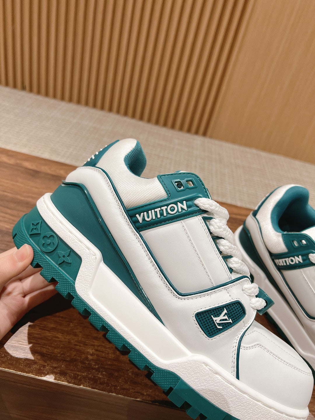 LV Trainer Maxi Sneaker White Mix Emerald Green Calfskin、mysite、Cacoeks