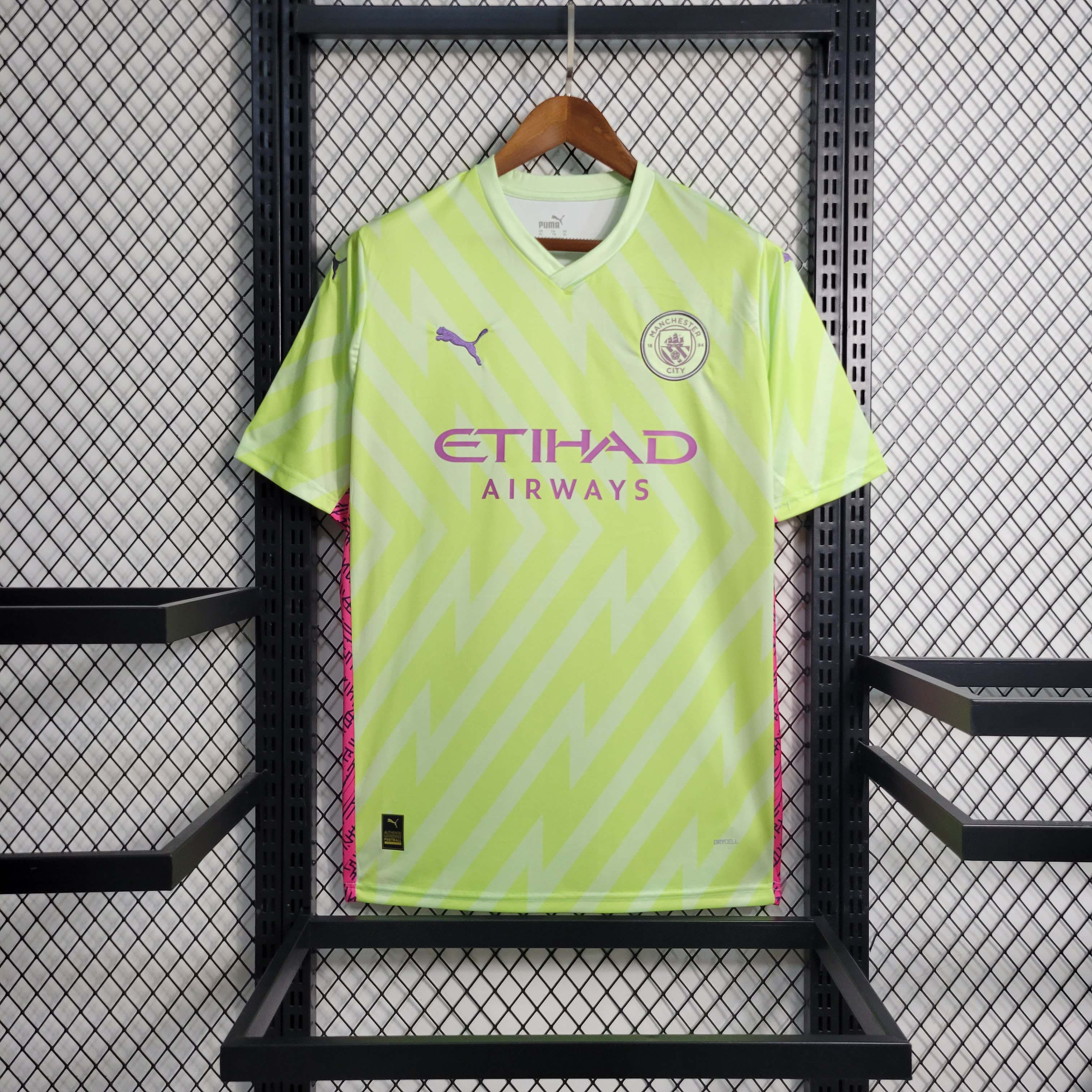 2023/2024 Manchester City Goalkeeper Fluorescent Green Football Shirt 1:1 Thai Quality:football jersey mysite: unitedjerseyfootball 邓江浪:football