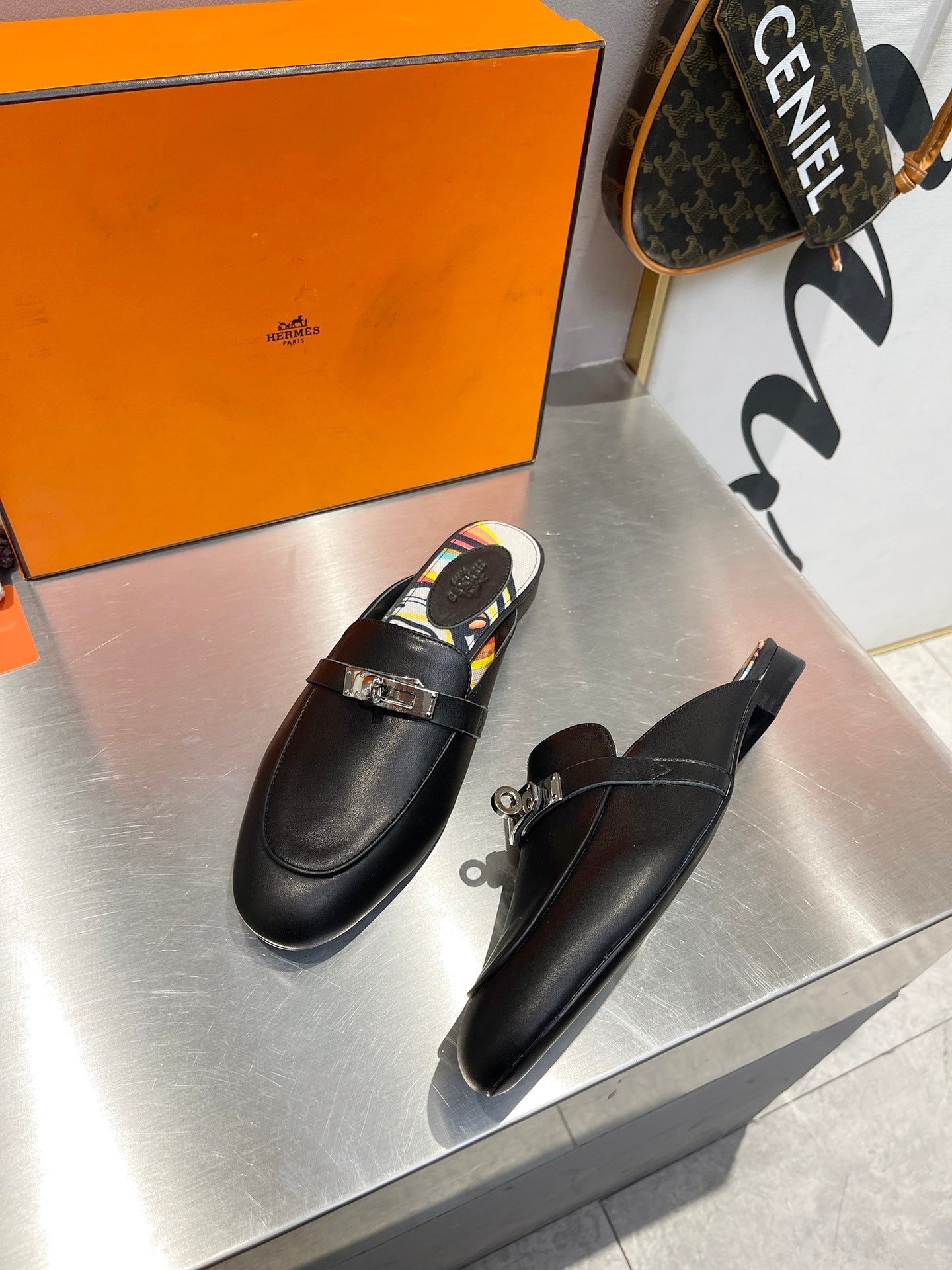 0Z MULE BLACK CALFSKIN WITH PATTERN、mysite、Cacoeks