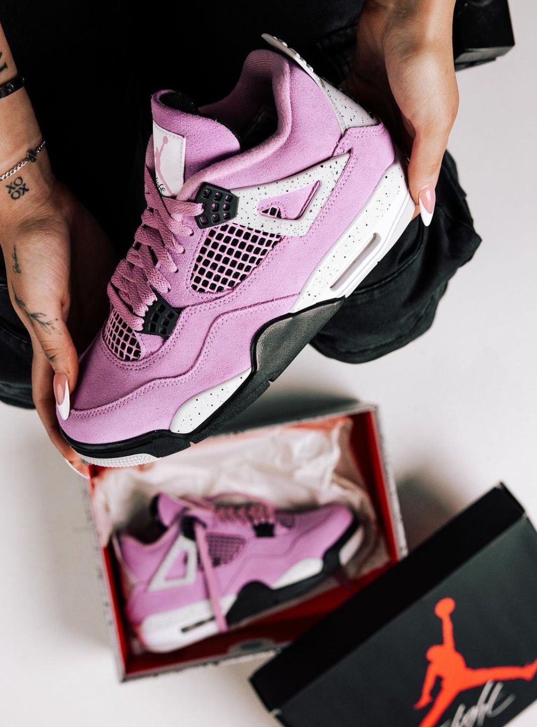 Air Jordan 4 Retro Orchid、JORDAN、Cacoeks