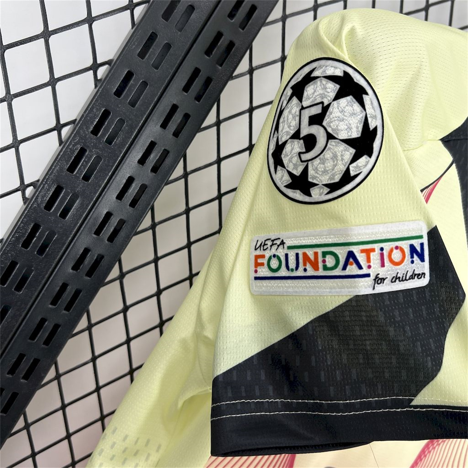 UltraTrikot-Barcelona 25-26 T90 Red Lines Yellow Special Jersey - Fans Version