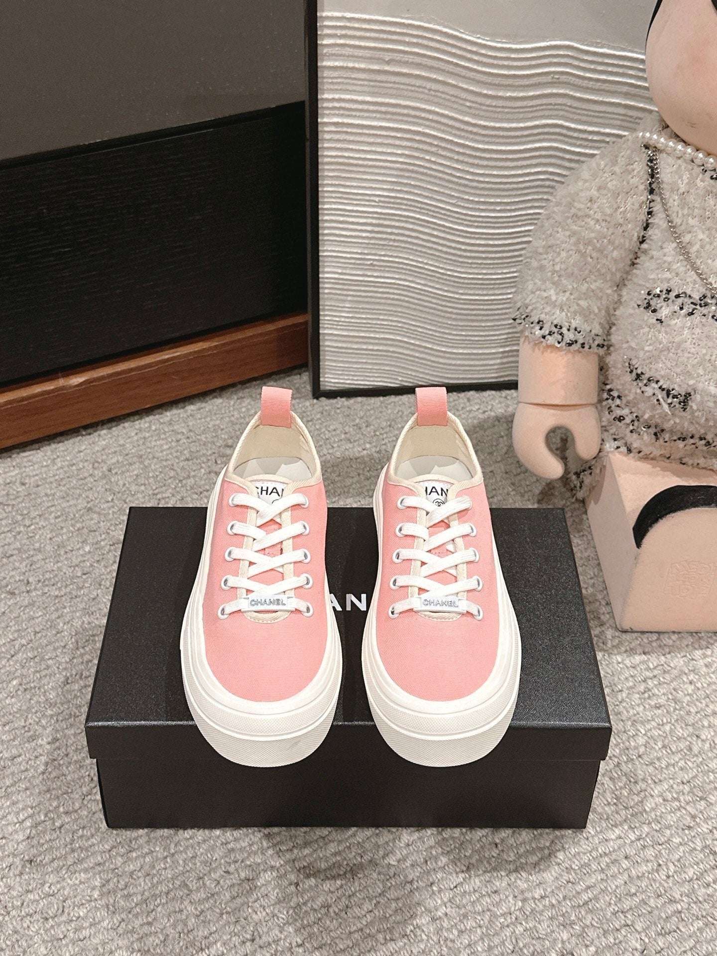 LACE-UP SNEAKERS IN PASTEL PINK CANVAS、mysite、Cacoeks