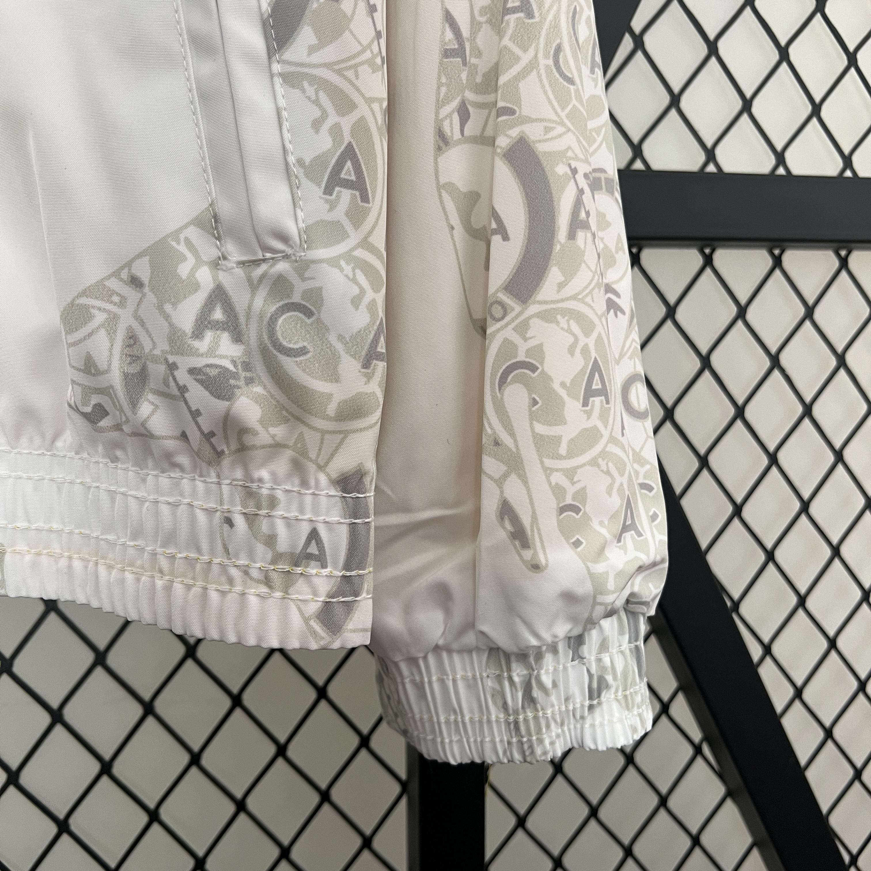 ManixJersey.com | Club América 24-25 Double Sided Reversible Windbreaker - Yellow & White -Customize Name, Number and Patch | Worldwide Shipping