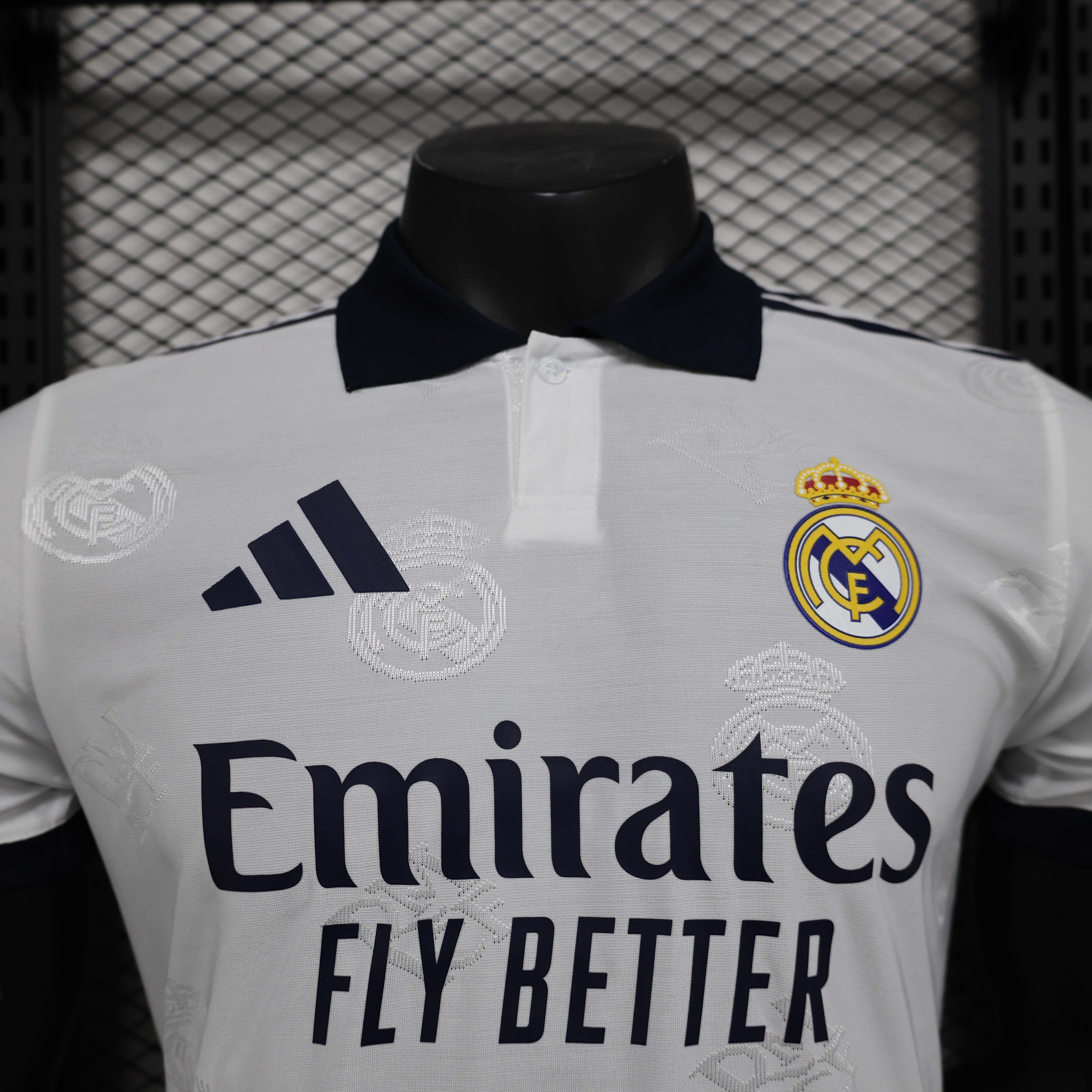 2024/2025 Player Version Real Madrid Special Edition White Football Shirt 1:1 Thai Quality:football jersey mysite: unitedjerseyfootball 邓江浪:football