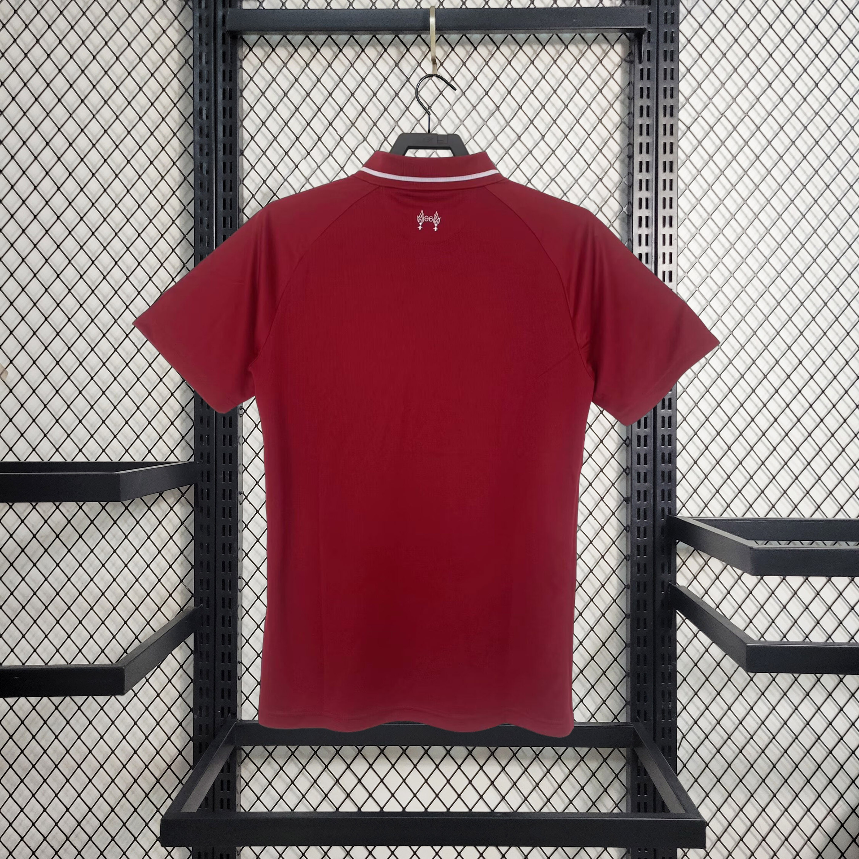 Higojerseys-Retro Liver.pool 2018-19 Home Jersey