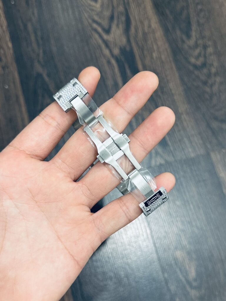 Đồng Hồ Cartier Santos Đính Full Đá Replica 11 39 (1)