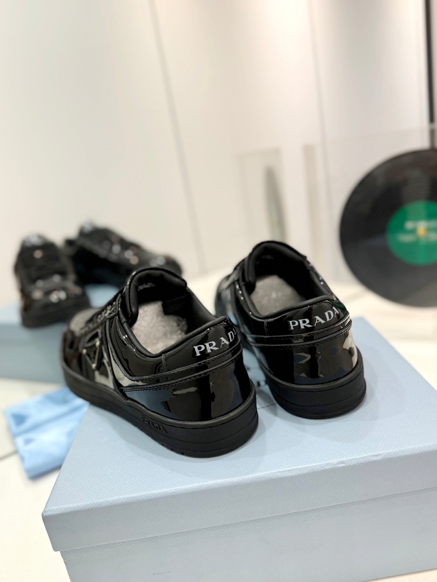 PRA DOWNTOWN PERFORATED SNEAKERS GLOSSY BLACK CALFSKIN、mysite、Cacoeks