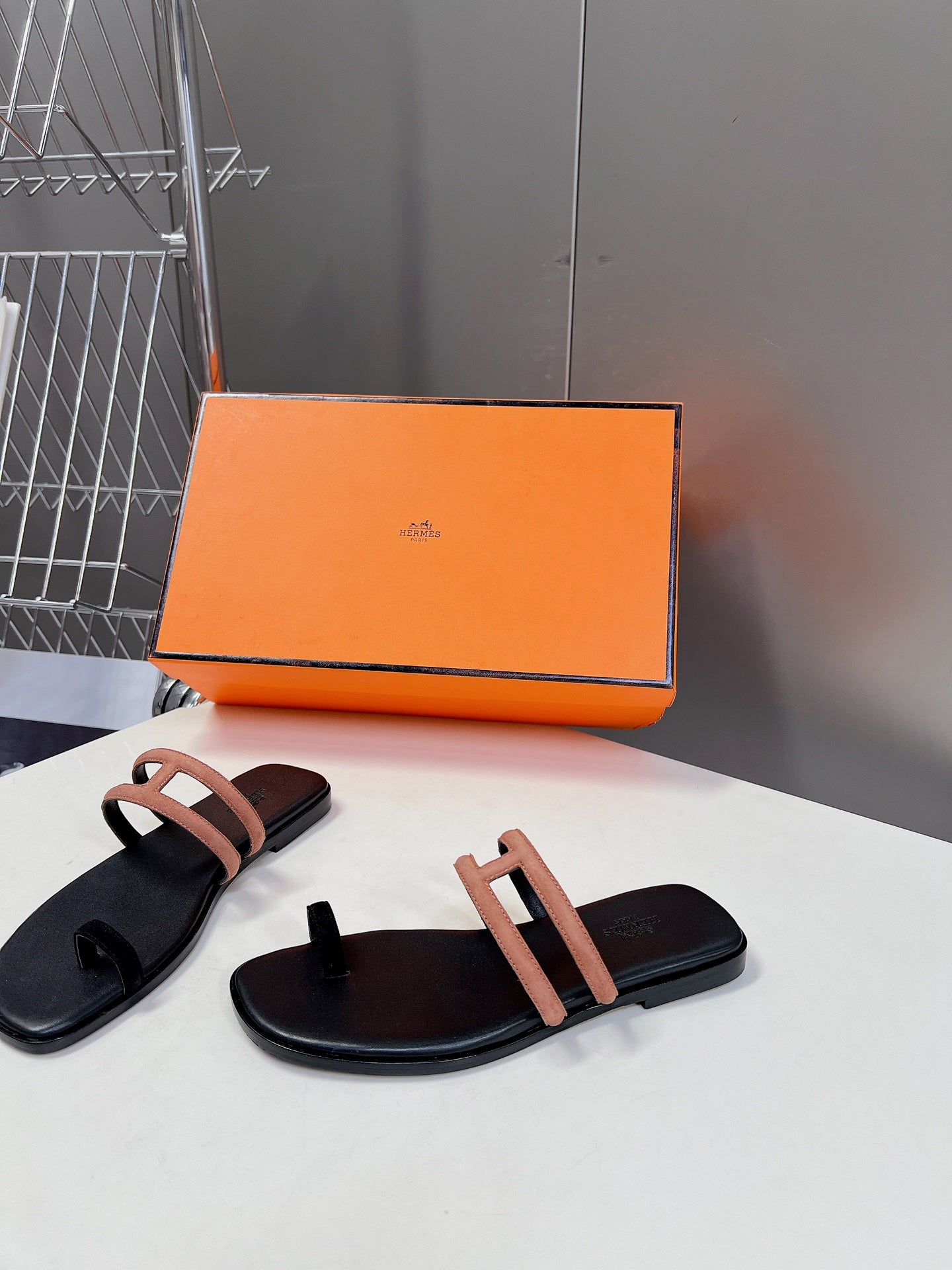 Georgia Sandals Peach Suede Black Calfskin、mysite、Cacoeks