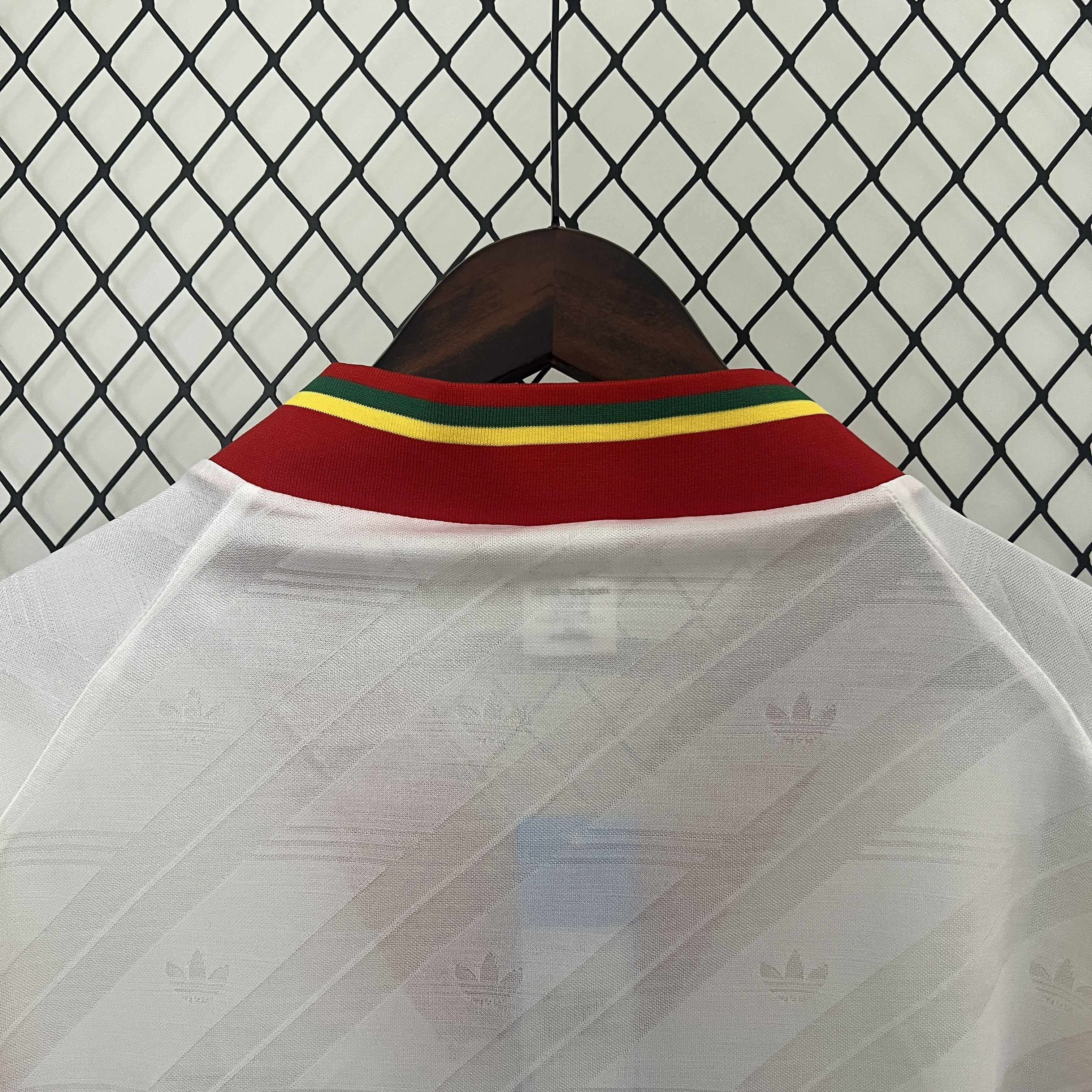 Higojerseys-Retro Portugal 1992 Away Jersey