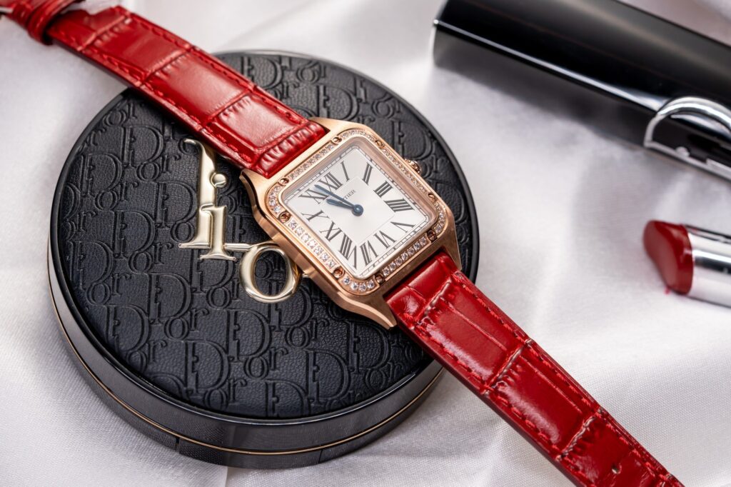 Đồng Hồ Cartier Santos Dumont WJSA0017 Replica 11 Màu Đỏ 38x27 (3)