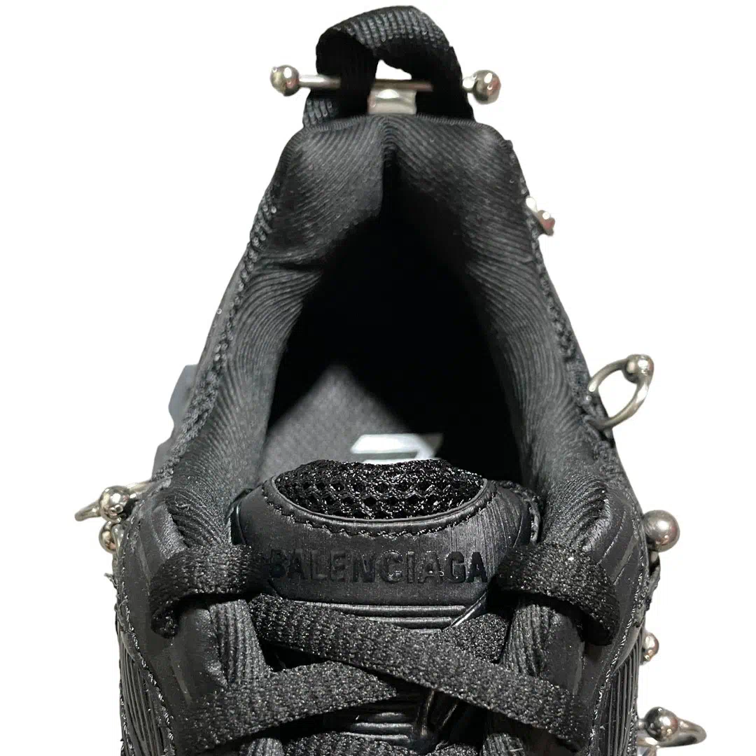 Balenciaga Bouncer Screw Sneaker With Piercings In Black、mysite、Cacoeks