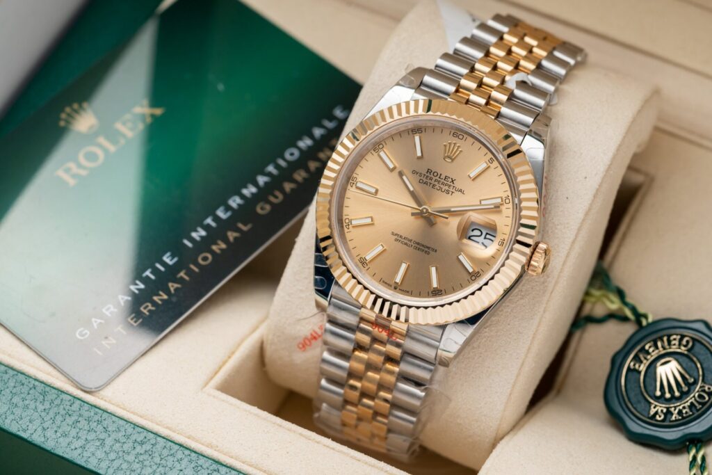 Đồng Hồ Rolex DateJust Bọc Vàng Mặt Vàng Champagne GM Factory 41mm (8)