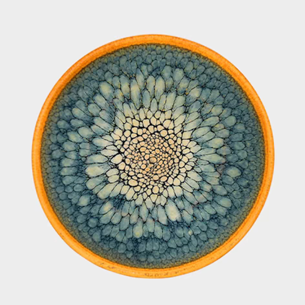 GEEK BAR-https://www.hot-toy.com/