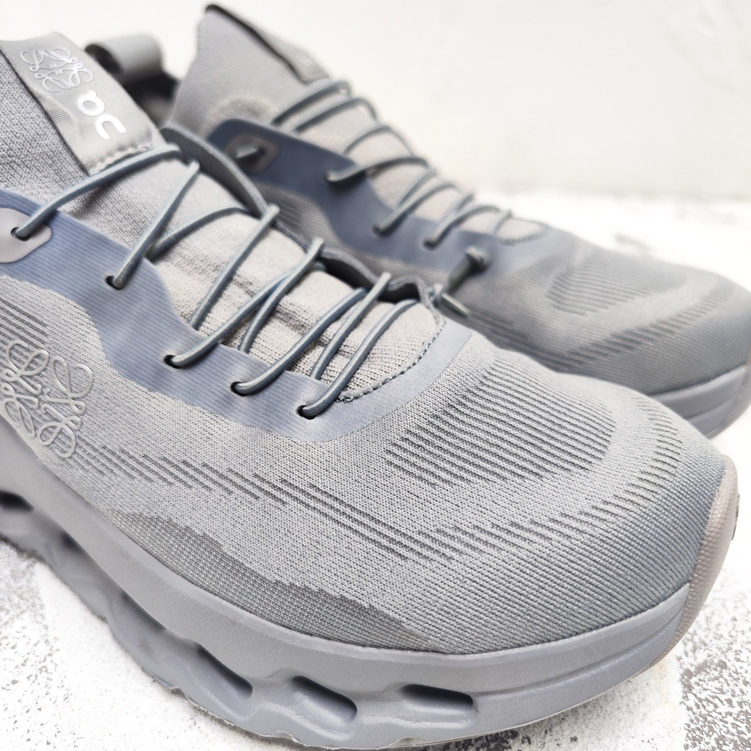 CLOUDTILT SNEAKER IN SHARK GRAY RECYCLED POLYESTER、mysite、Cacoeks