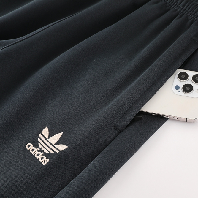 Higojerseys-Real Madrid 24-25 Jacket Training Tracksuit - Light Pink Top and Black Pants