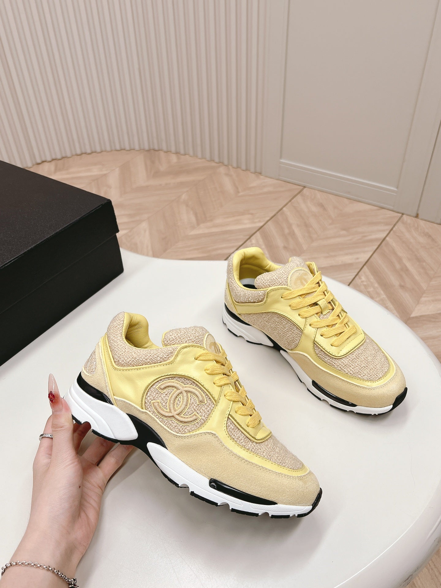 TRAINERS IN LIGHT YELLOW SUEDE AND CALFSKIN、mysite、Cacoeks
