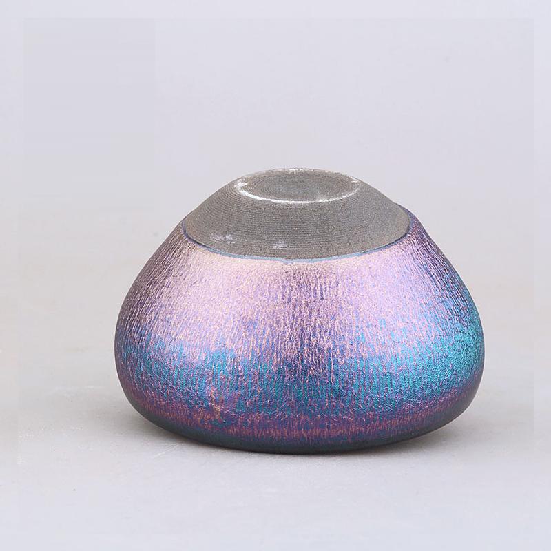 GEEK BAR-https://www.hot-toy.com/