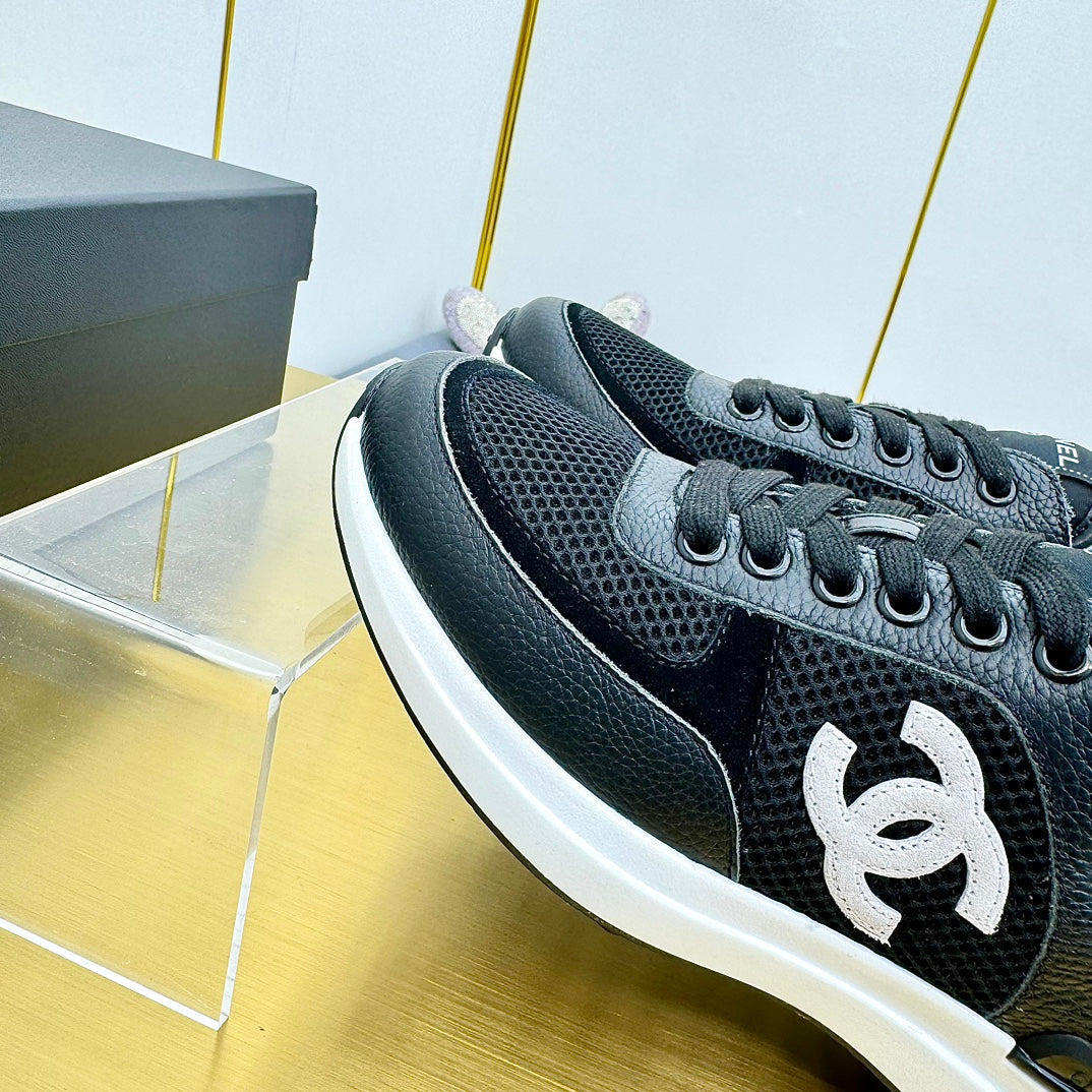 CLASSIC TRAINER IN BLACK MERCERIZED VELVET WITH WHITE LOGO、mysite、Cacoeks