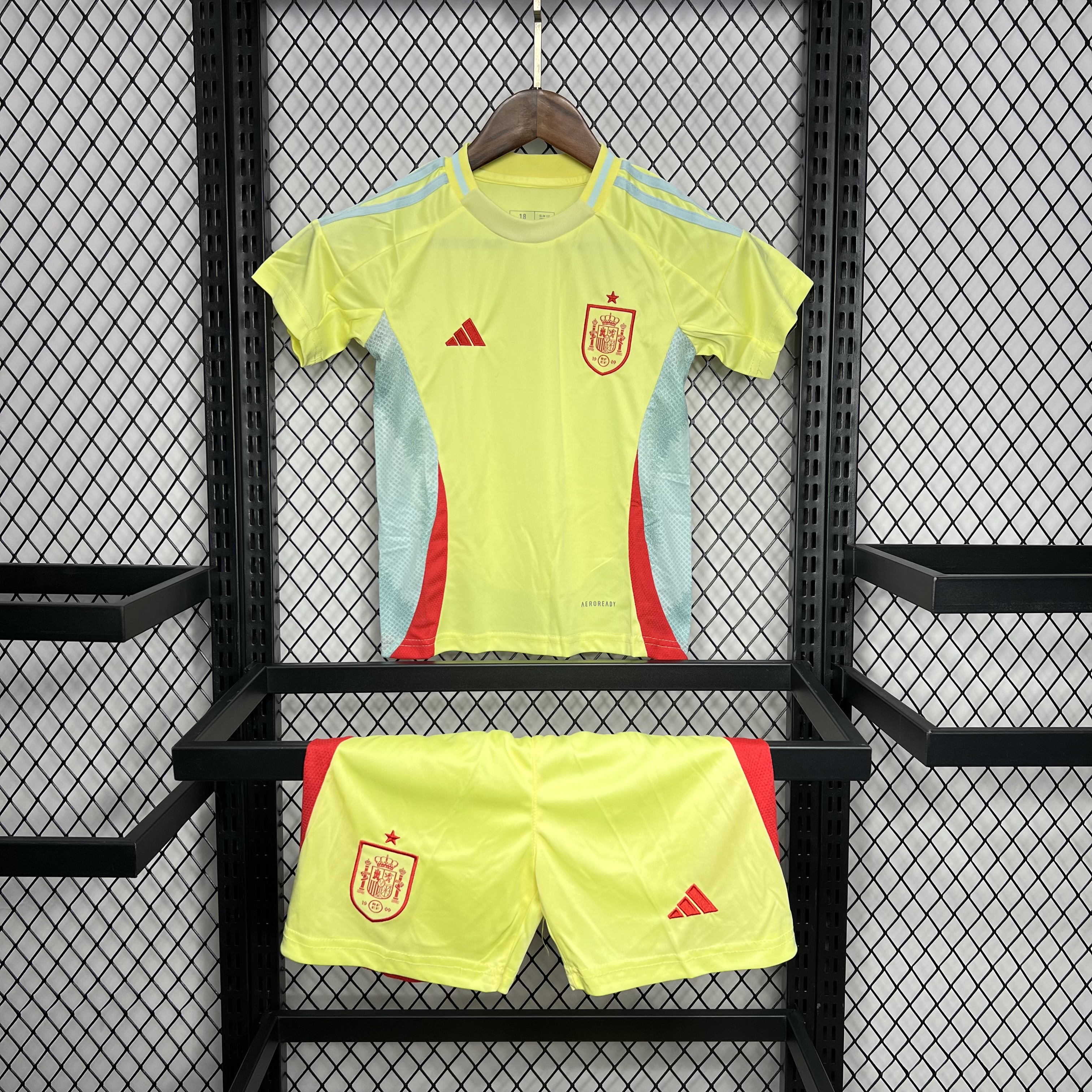 Higojerseys-Spain 2024 Away Kids Kit
