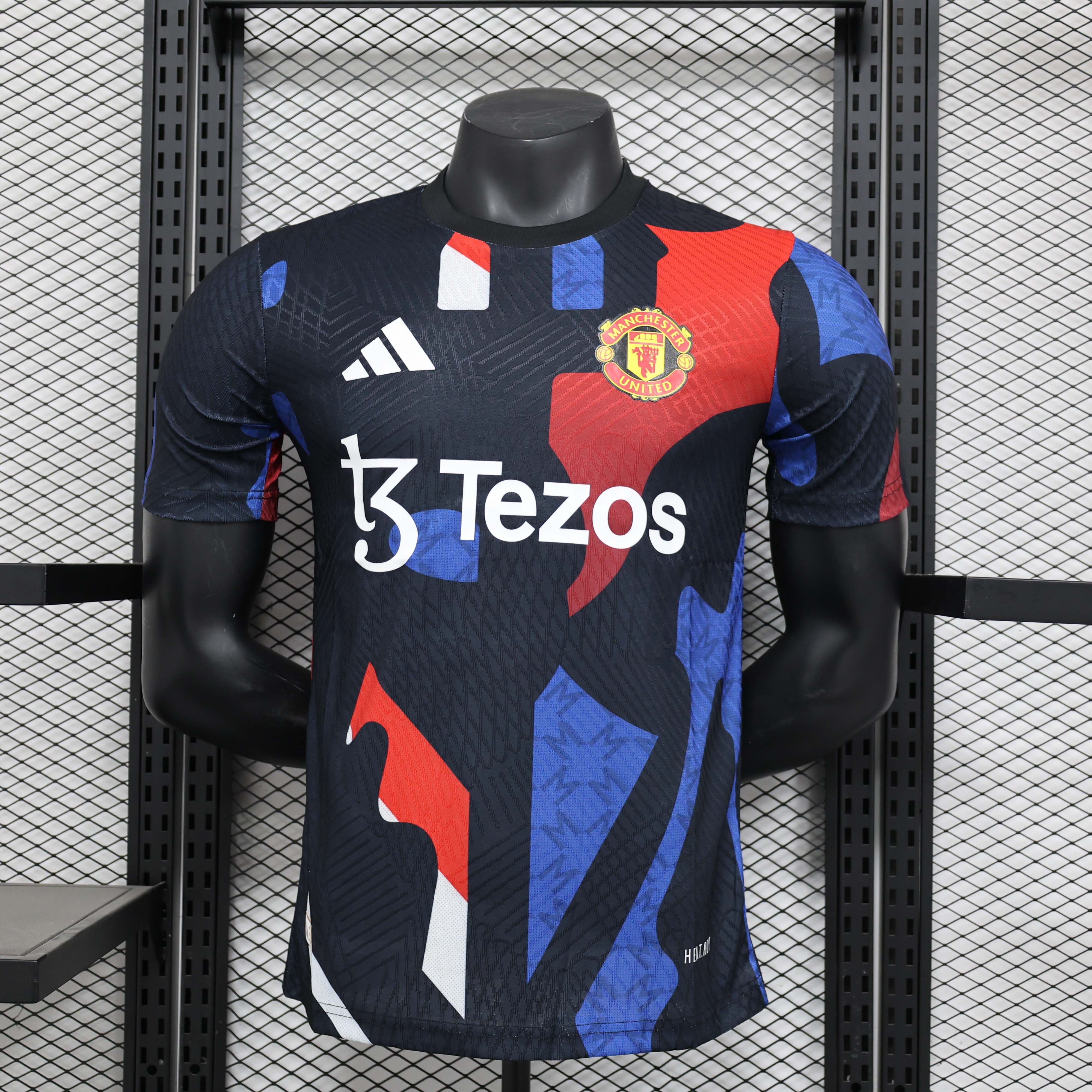 2024/2025 Player Version Manchester United Pre-match clothing Football Shirt 1:1 Thai Quality:football jersey mysite: unitedjerseyfootball 邓江浪:football