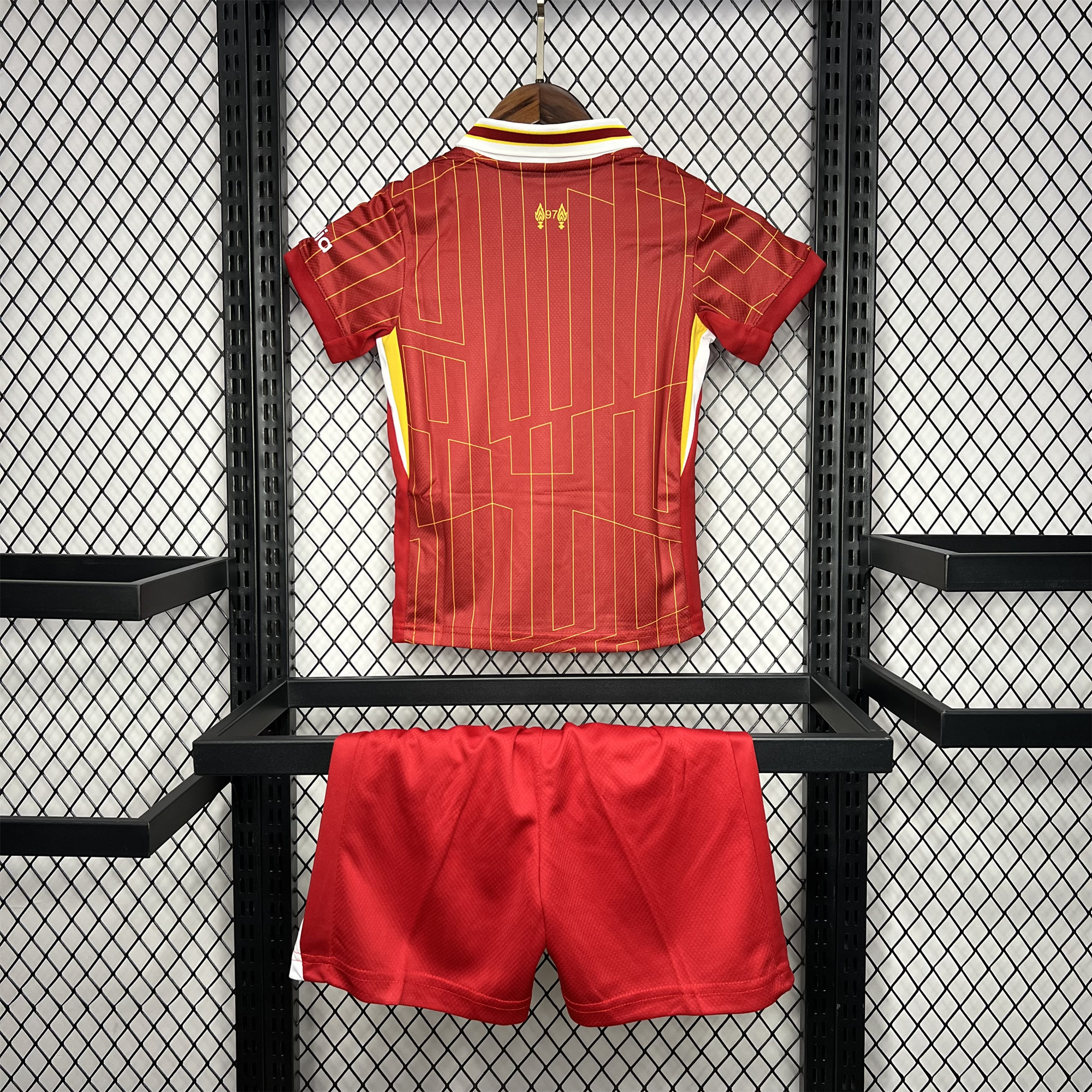ManixJersey.com | Liver.pool 24-25 Home Stadium Kids Kit -Customize Name, Number and Patch | Worldwide Shipping