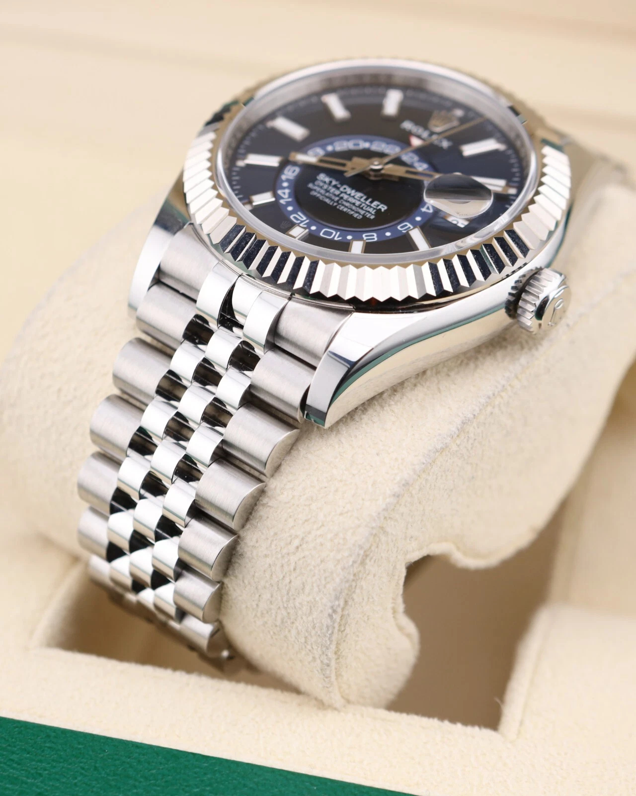 Rolex Sky-Dweller Blue Dial Super Clone Swiss Replica WatchJubilee Bracelet Ref 336934 9002 Swiss Movement