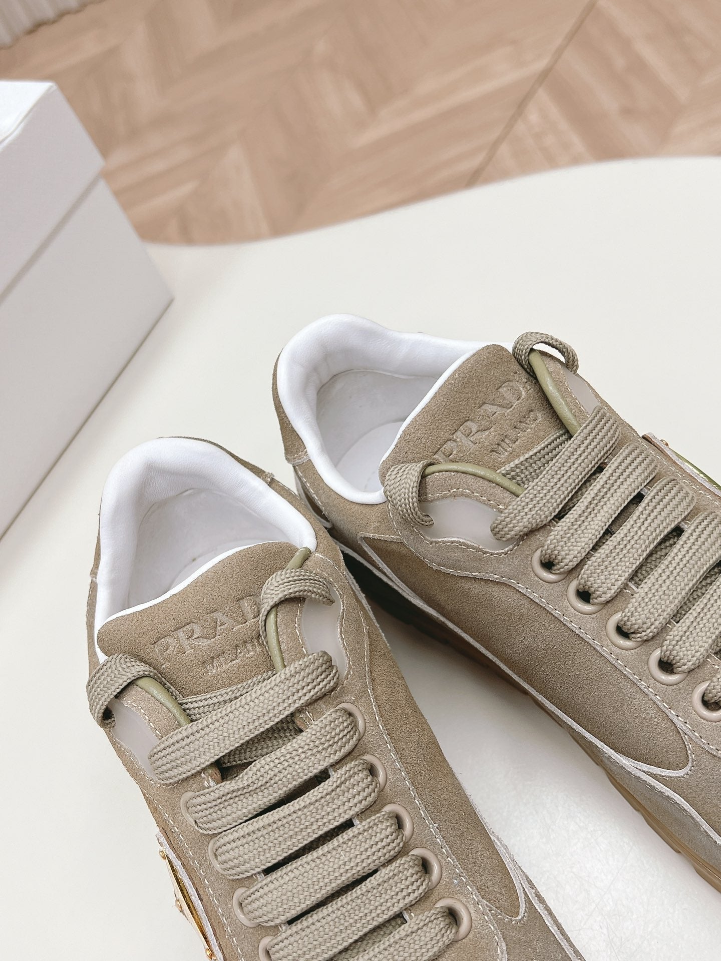 PRA FADED SUEDE SNEAKERS CARAMEL AND WHITE、mysite、Cacoeks