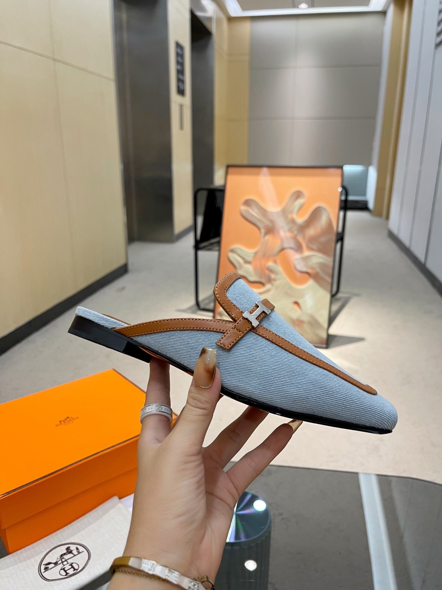 GROUPIE MULE TAWNY MIX SKY LAMBSKIN、mysite、Cacoeks