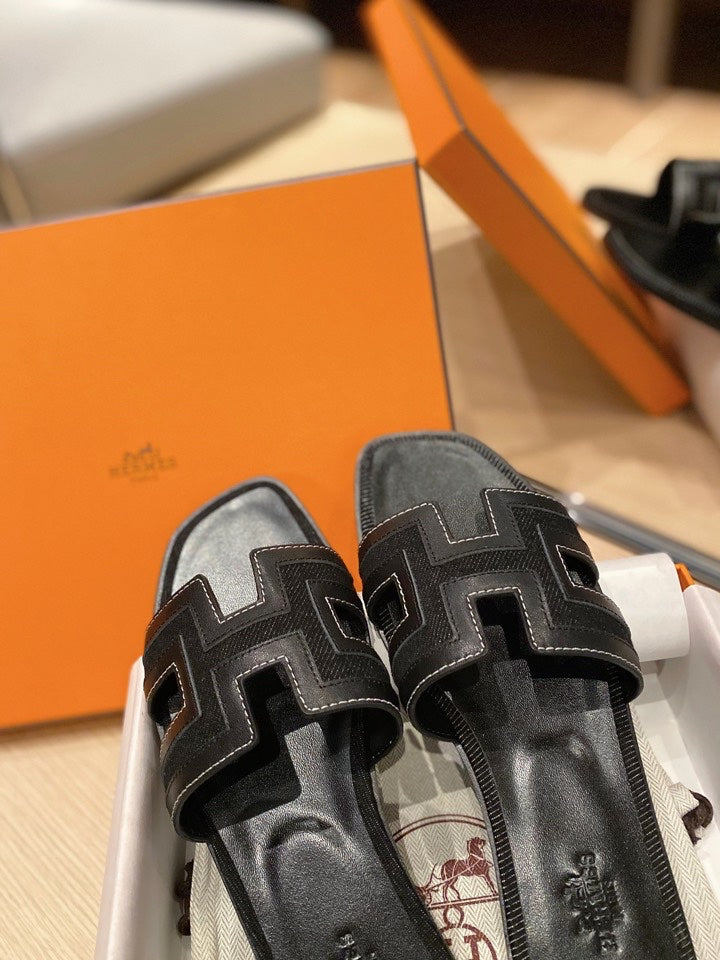 0RAN SANDALS IN BLACK CALFSKIN AND CANVAS、mysite、Cacoeks