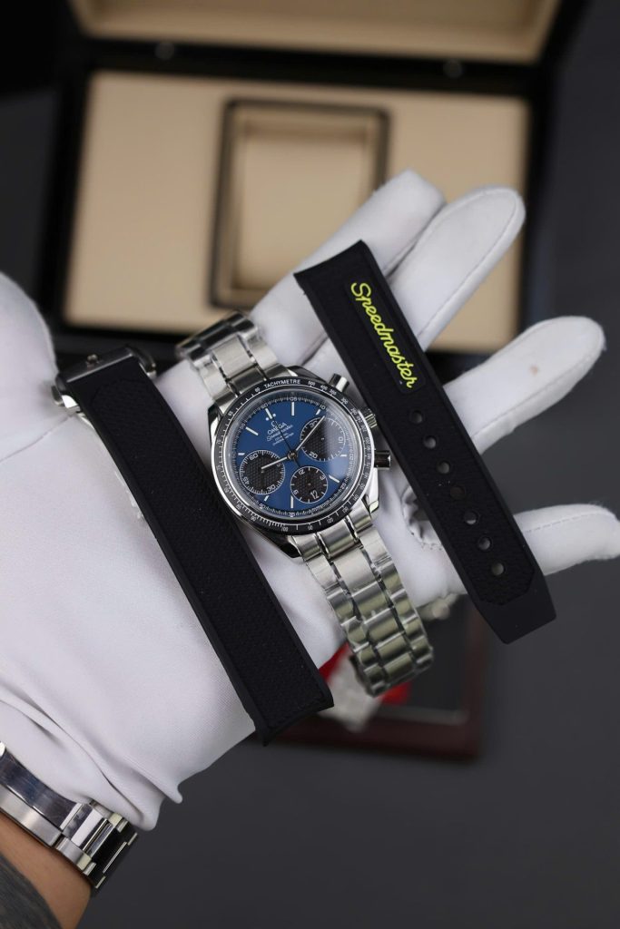 Đồng Hồ Omega Speedmaster Racing Chronograph Replica Cao Cấp Mặt Xanh Dương 40mm (2)
