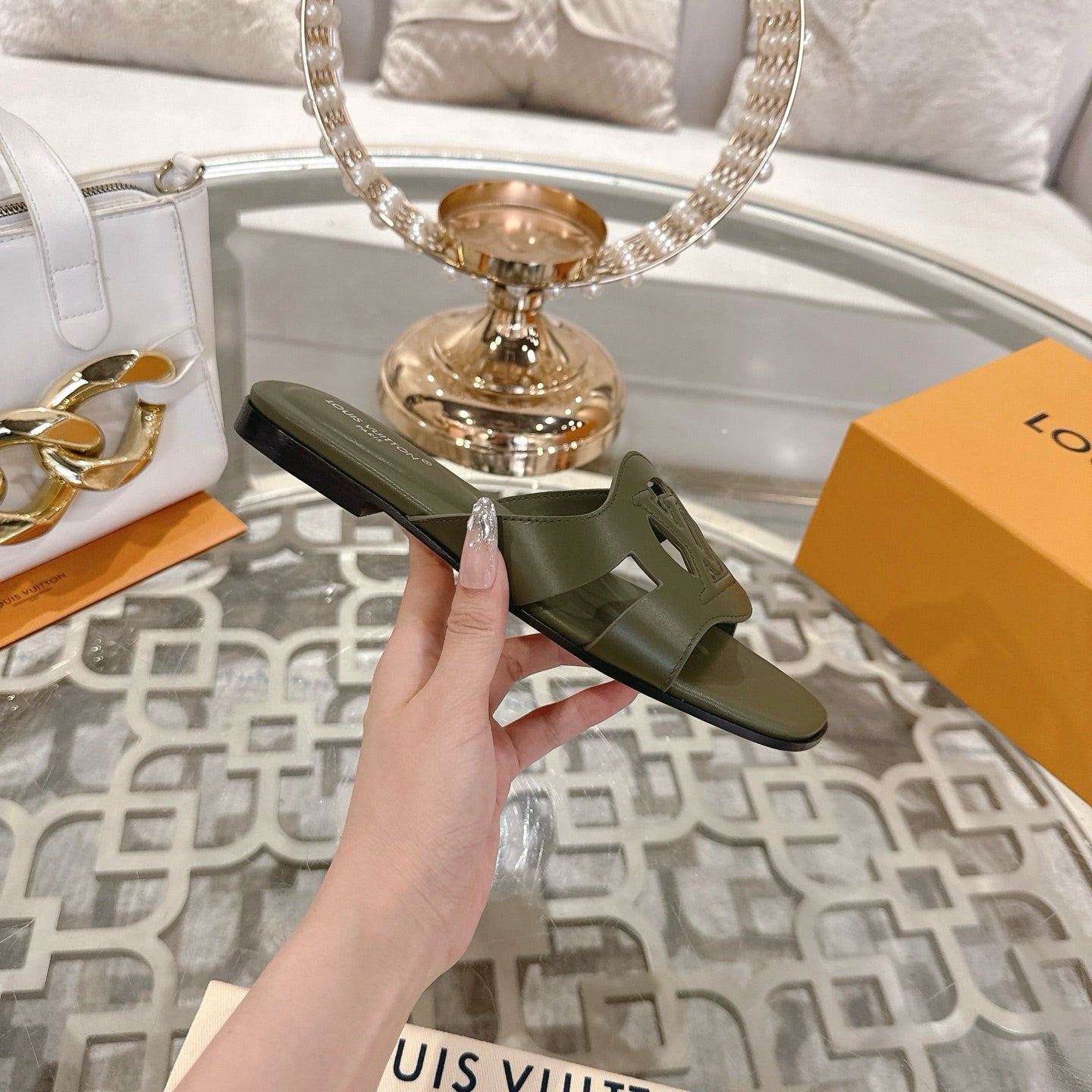 ISOLA FLAT SLIDE IN ARMY GREEN CALFSKIN、mysite、Cacoeks