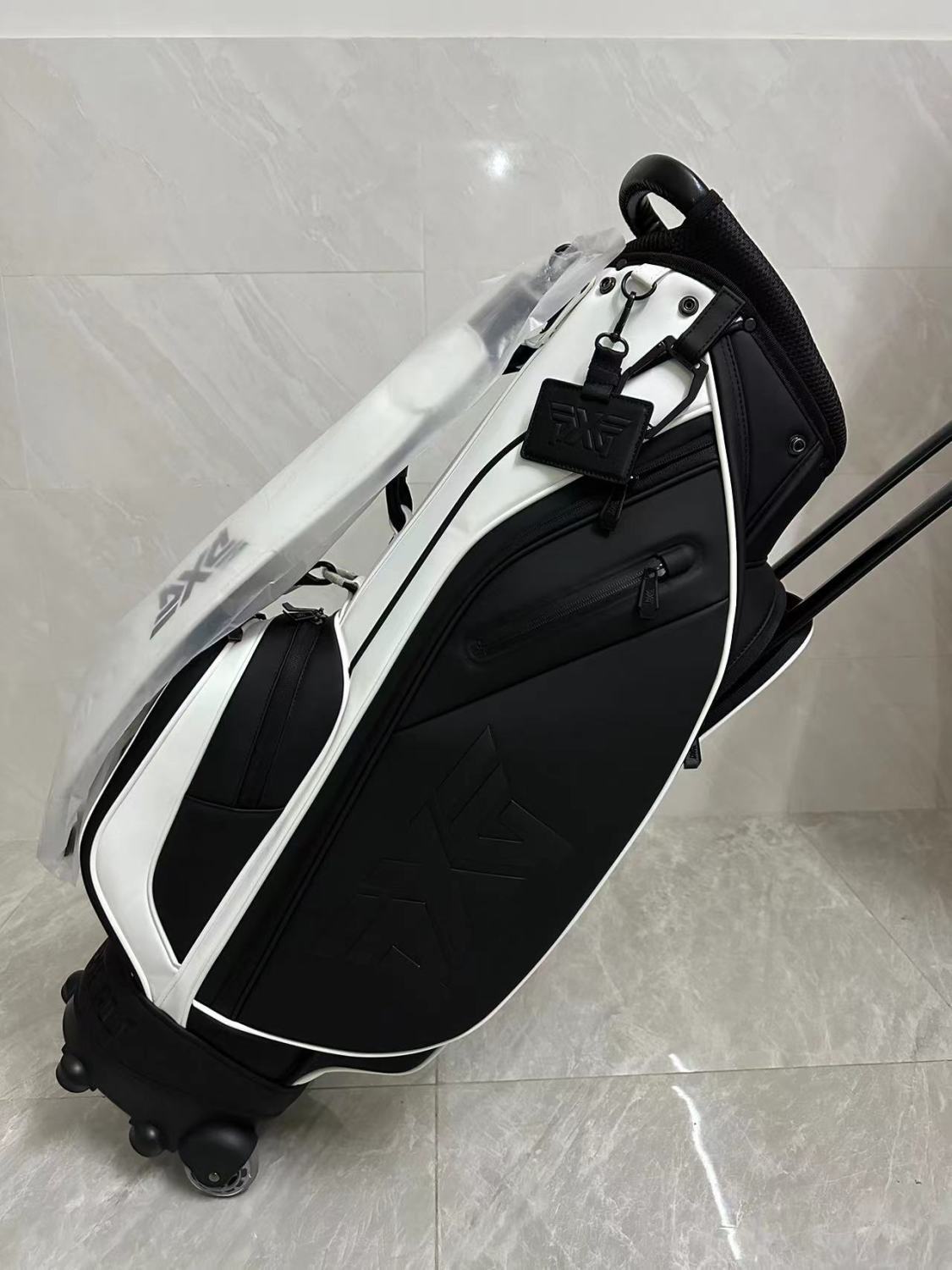 TITLESIT TAYLORMADE G/FORE GOLF BAG
