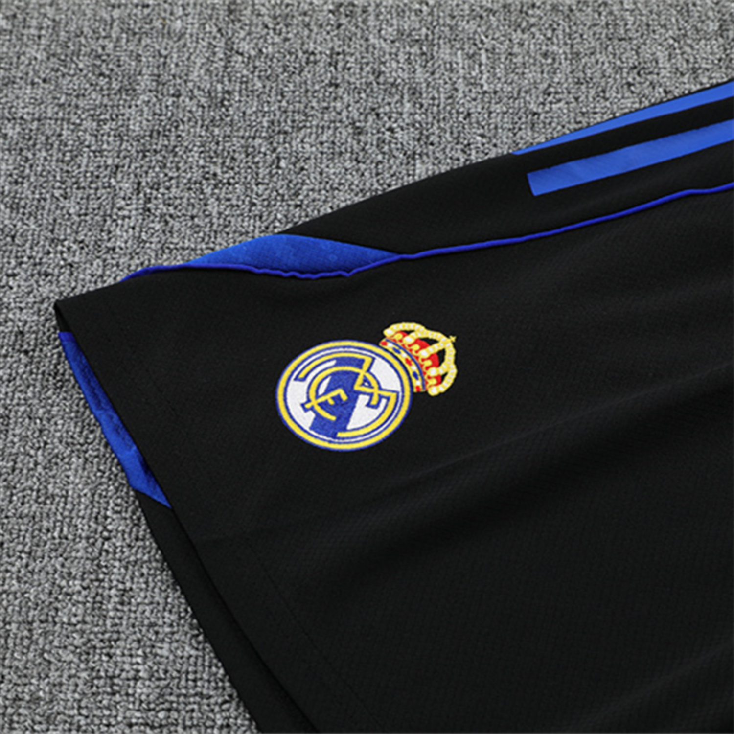 UltraTrikot-Real Madrid 25-26 Short-Sleeve Training Set - CamouflageTop & Black Shorts