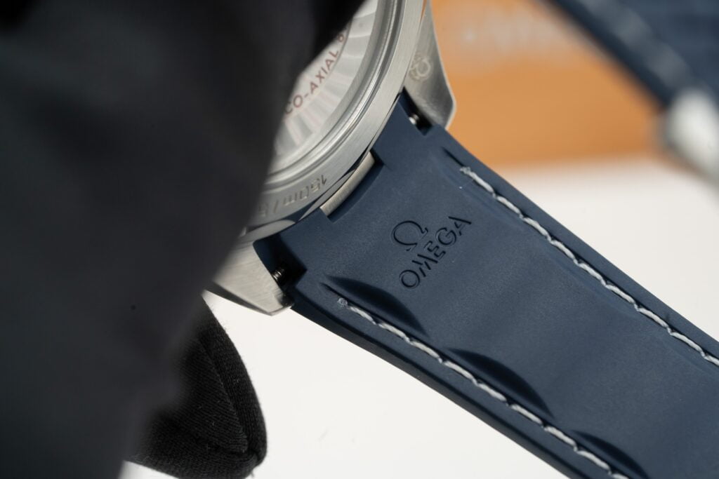Đồng Hồ Omega Seamaster Aqua Terra Bản Đồ Dây Cao Su (10)
