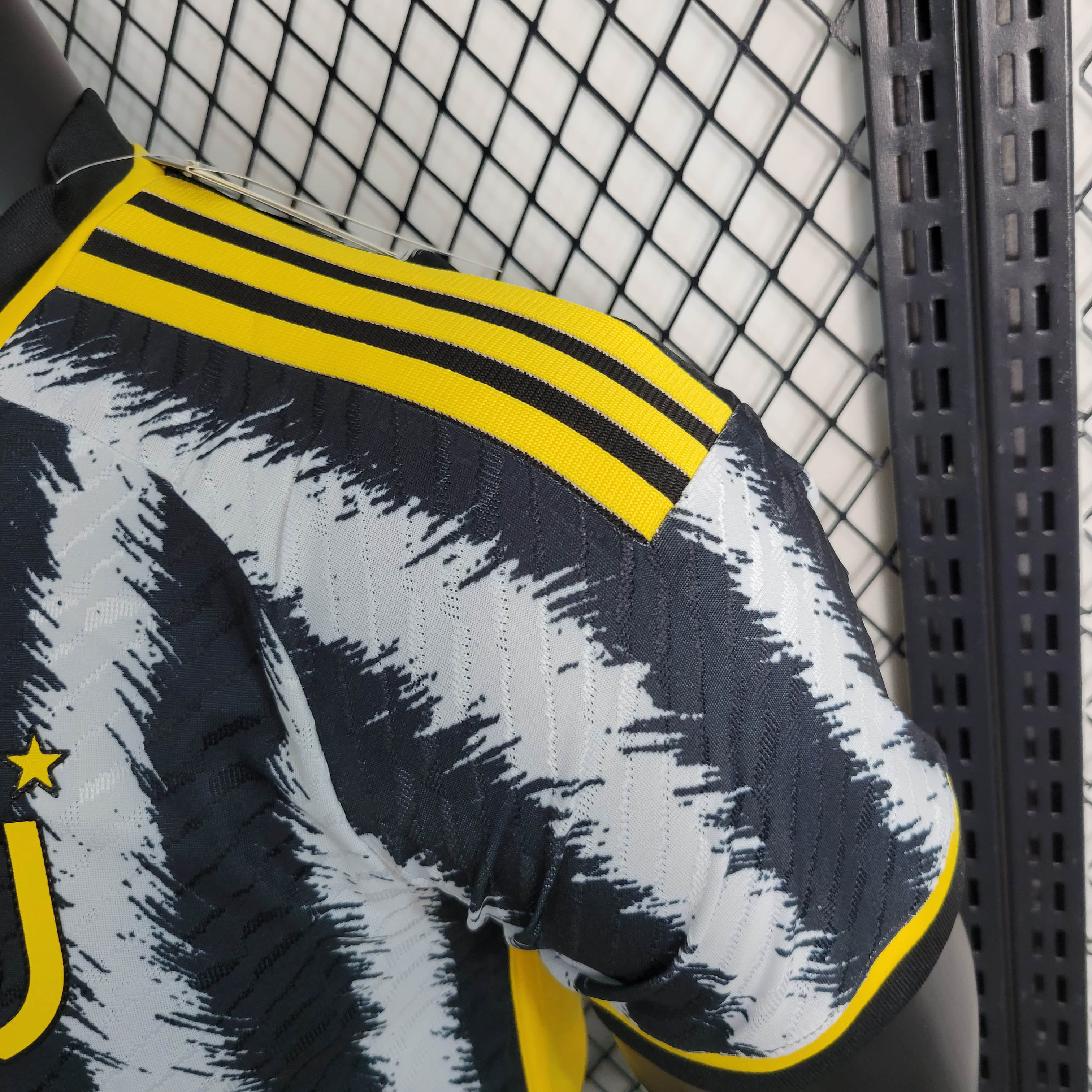 2023/2024 Player Version Juventus Home Football Shirt 1:1 Thai Quality:football jersey mysite: unitedjerseyfootball 邓江浪:football