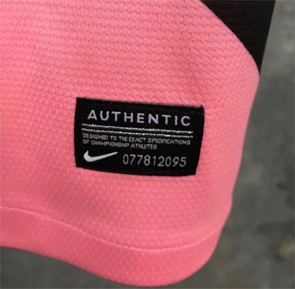 2011/2012 Retro Juventus Away Soccer Jersey 1:1 Thai Quality:football jersey mysite: unitedjerseyfootball 邓江浪:football