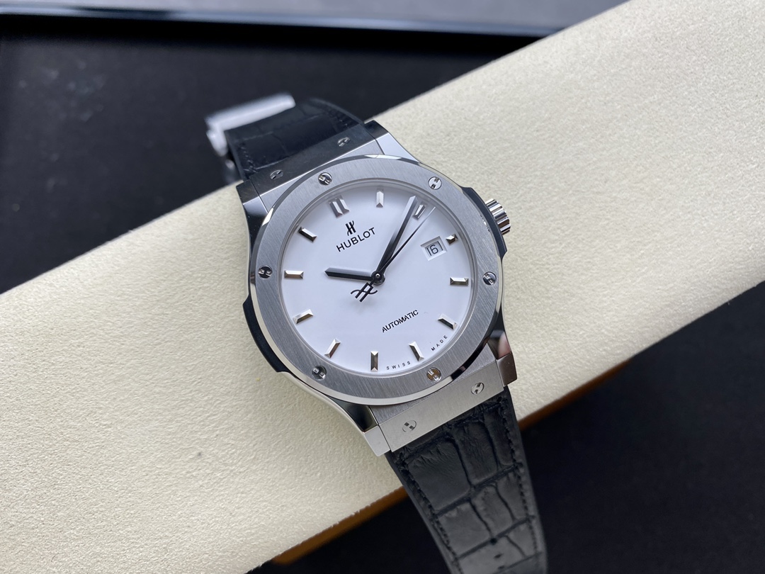 511.NX.2611.LR Hublot Classic Fusion Automatic-fasswatch