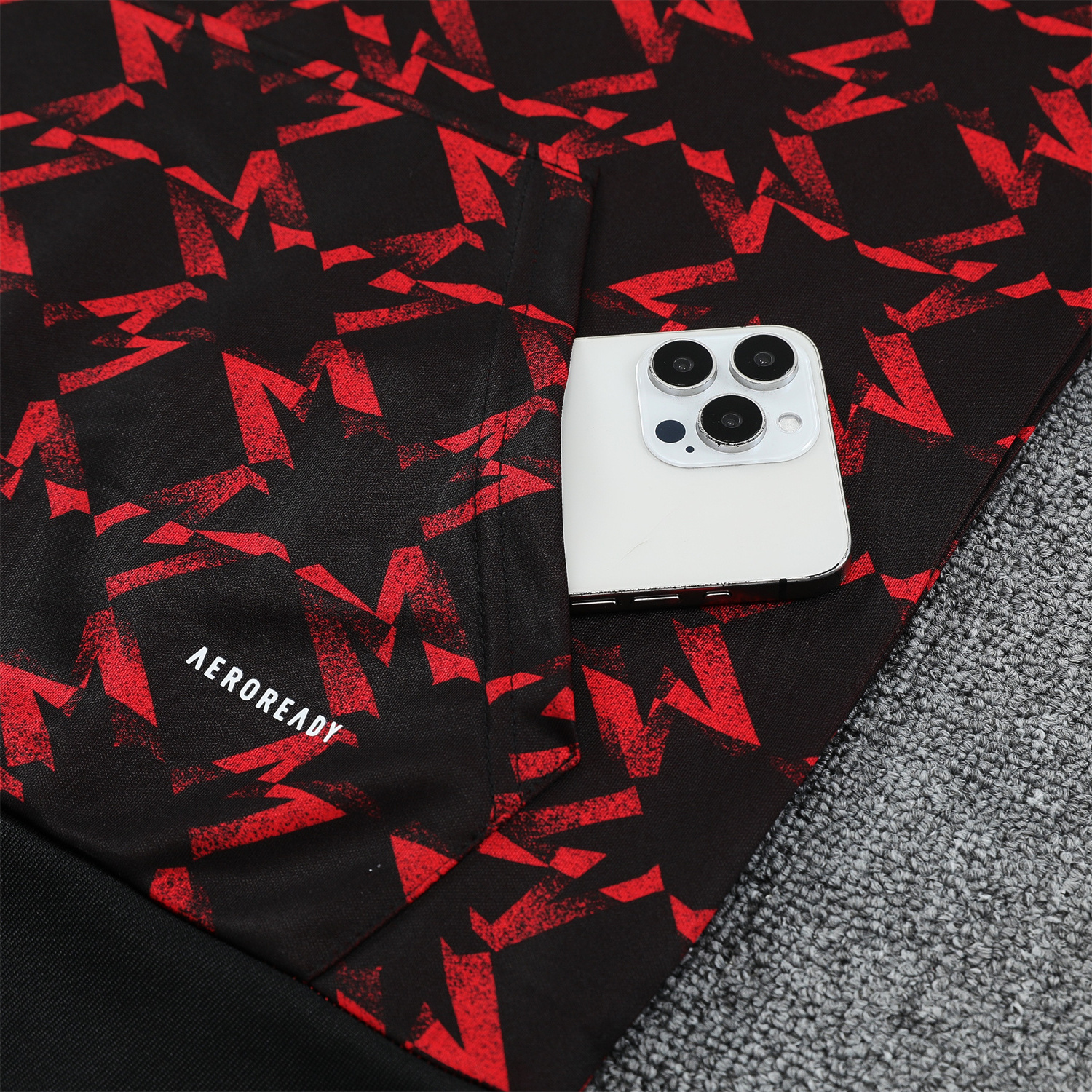 foot-Manchester United 24-25 Pre-Match Home Traning Hoodie Set - Red Top and Black Pants