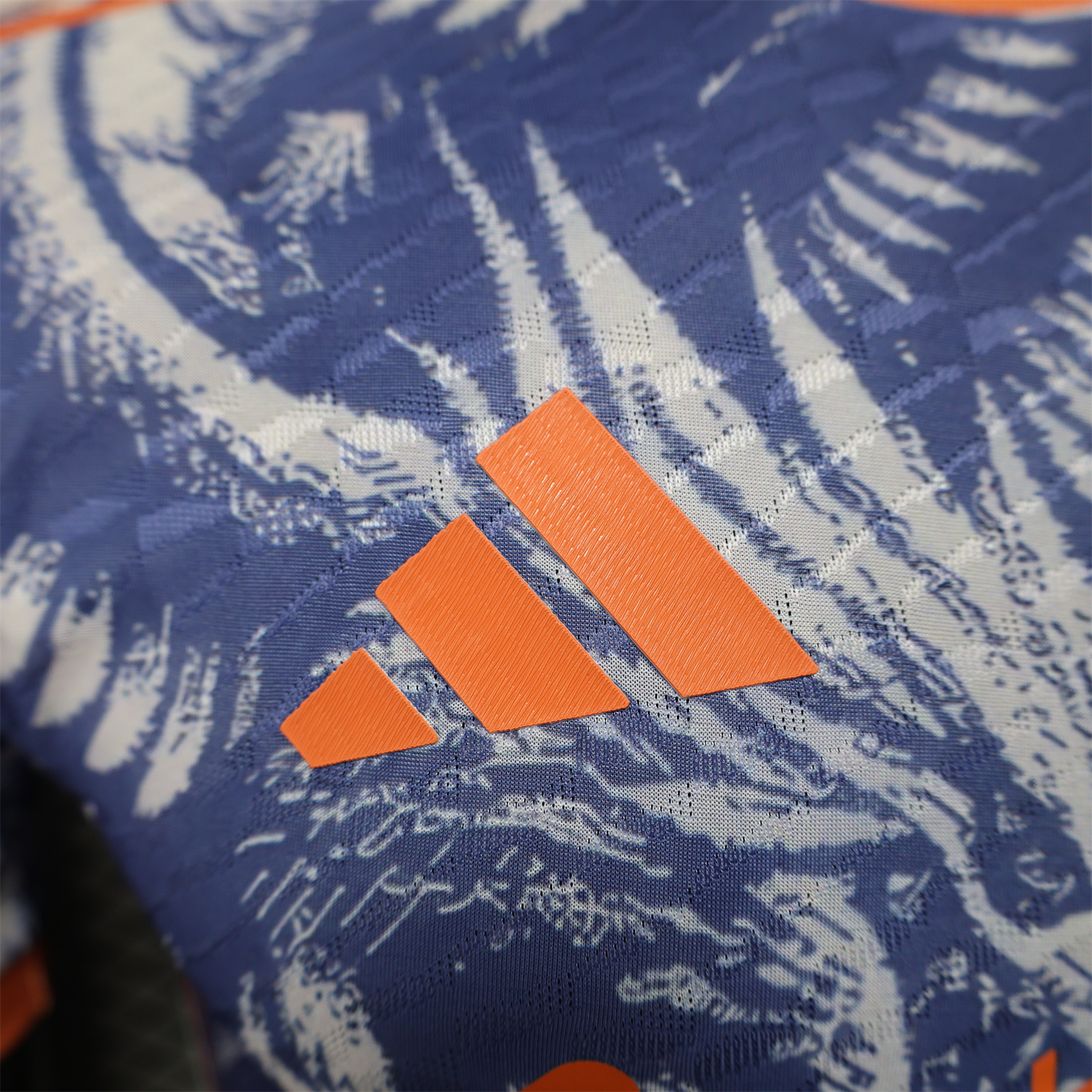 Funinjersey-Liver.pool 25-26 Orange and Blue Liver.pool Bird Special Edition Jersey - Player Version