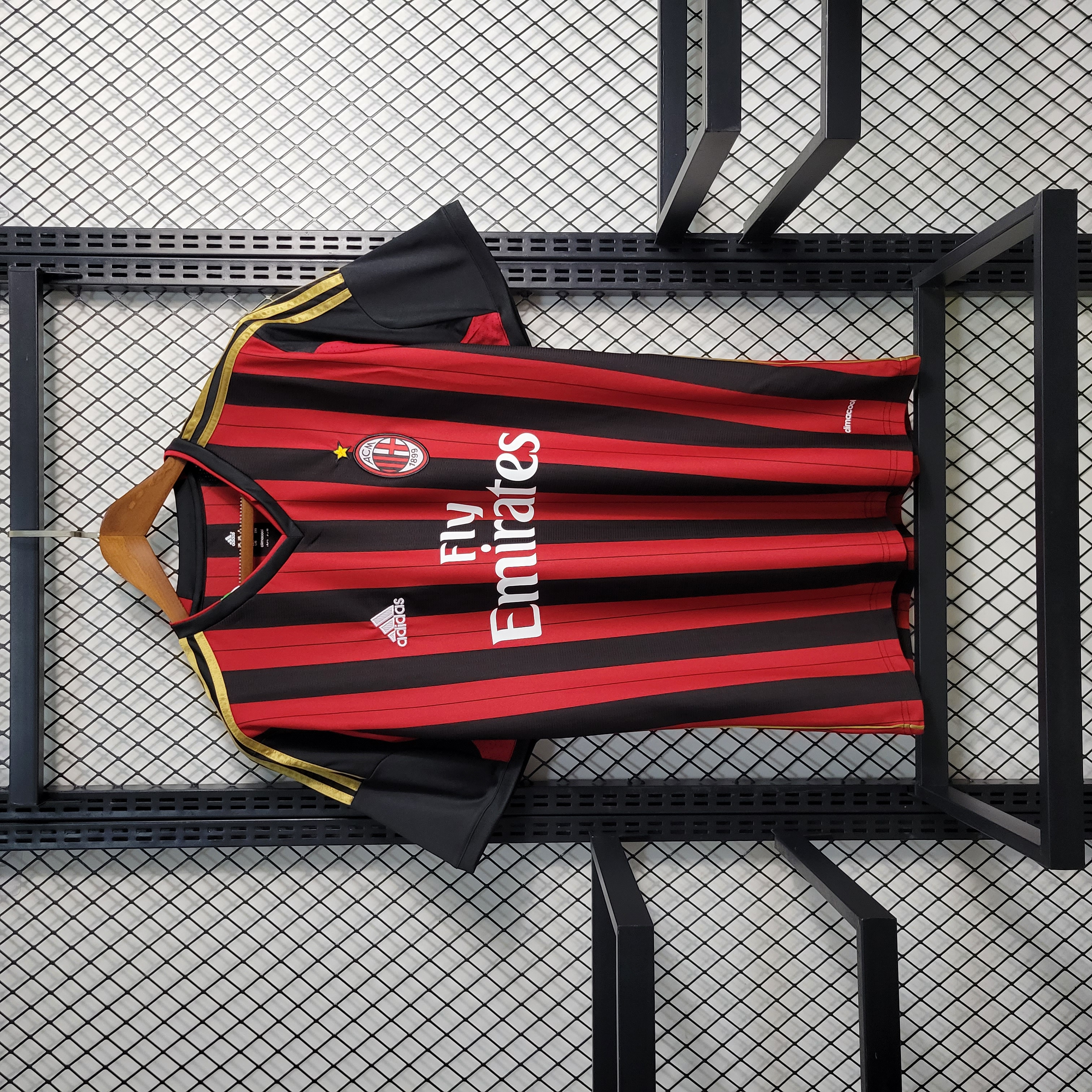Higojerseys-Retro AC Milan 13-14 Home Stadium Jersey