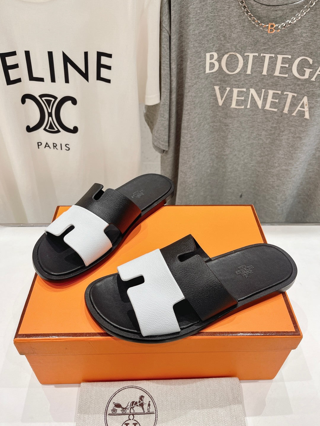 IZMIR SANDAL BLACK MIX WHITE LAMBSKIN、mysite、Cacoeks