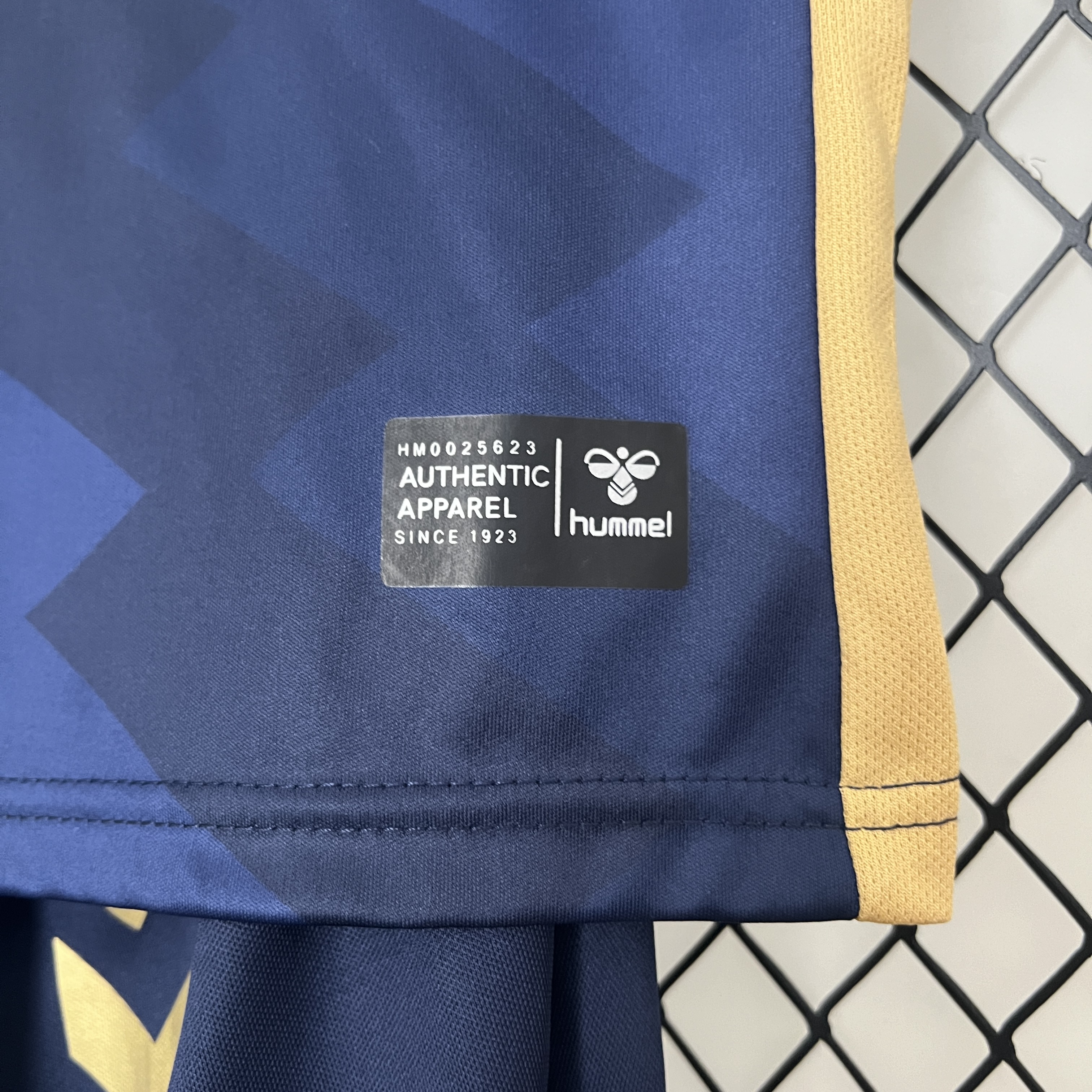 Higojerseys-Tenerife 24-25 Away Kids Kit