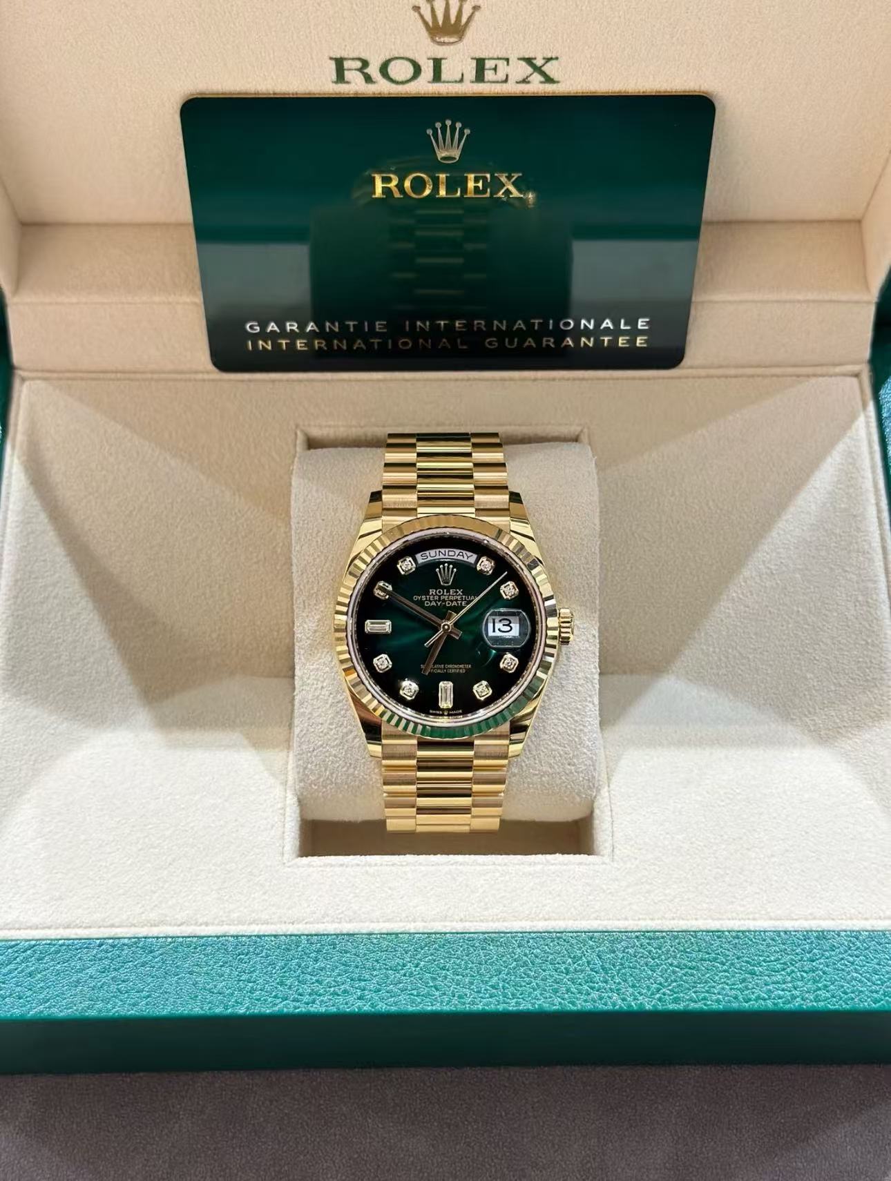 Rolex Day-Date Super Clone Swiss Replica Watch Ref M128238-0069 Smoky Green Dial 3255 Swiss Movement