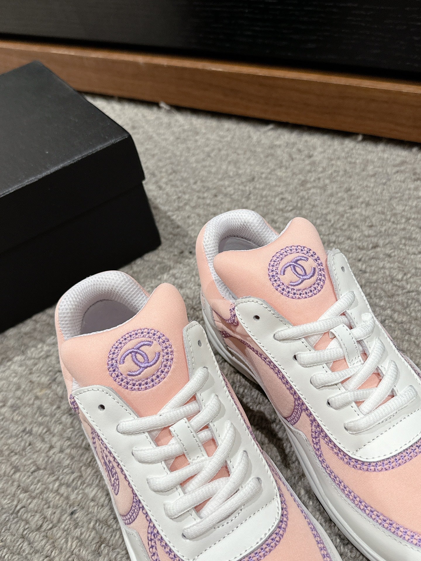 CLASSIC TRAINER IN LIGHT PINK MIX WHITE FABRIC、mysite、Cacoeks