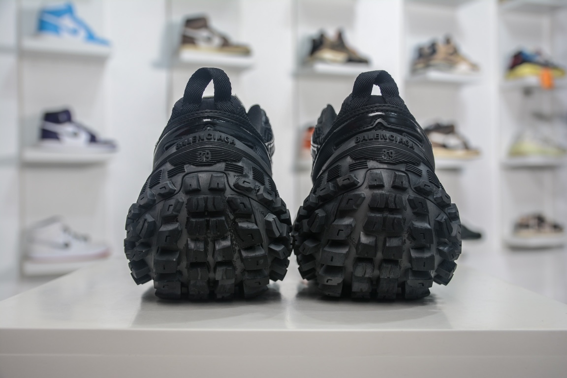 Balenciaga Defender Sneaker in Black、mysite、Cacoeks