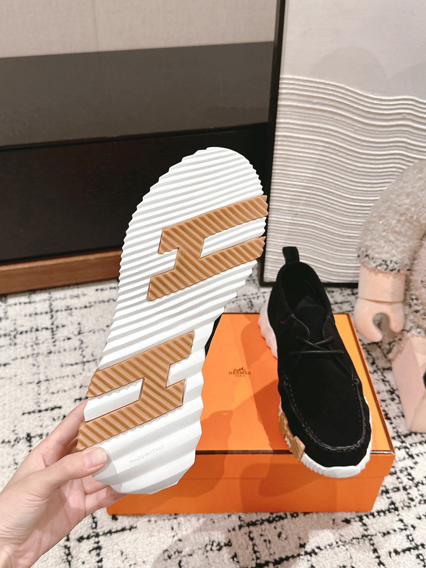 INCREASE SNEAKER IN BLACK SUEDE、mysite、Cacoeks